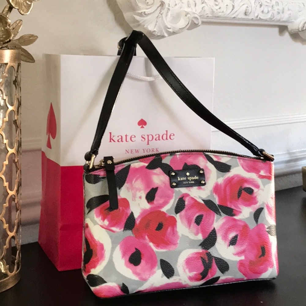 kate spade Millie mini floral cross body 🌹